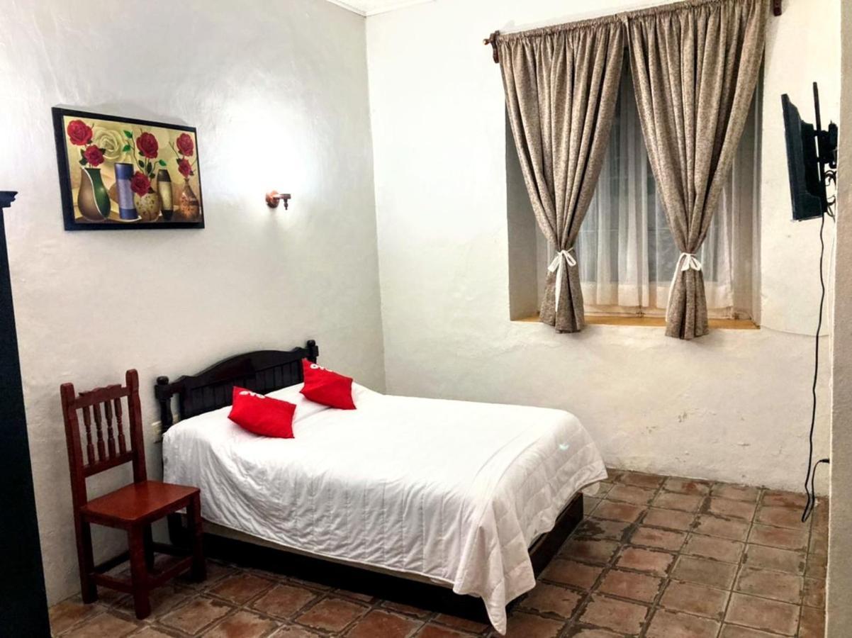 Hotel Casa Blanca 엘 오로 데 이달고 외부 사진
